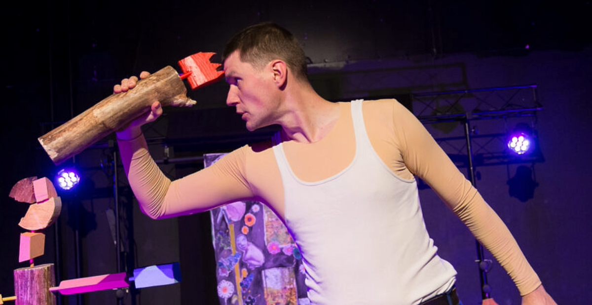 Mustan ja valkoisen teatterifestivaali, Veijo